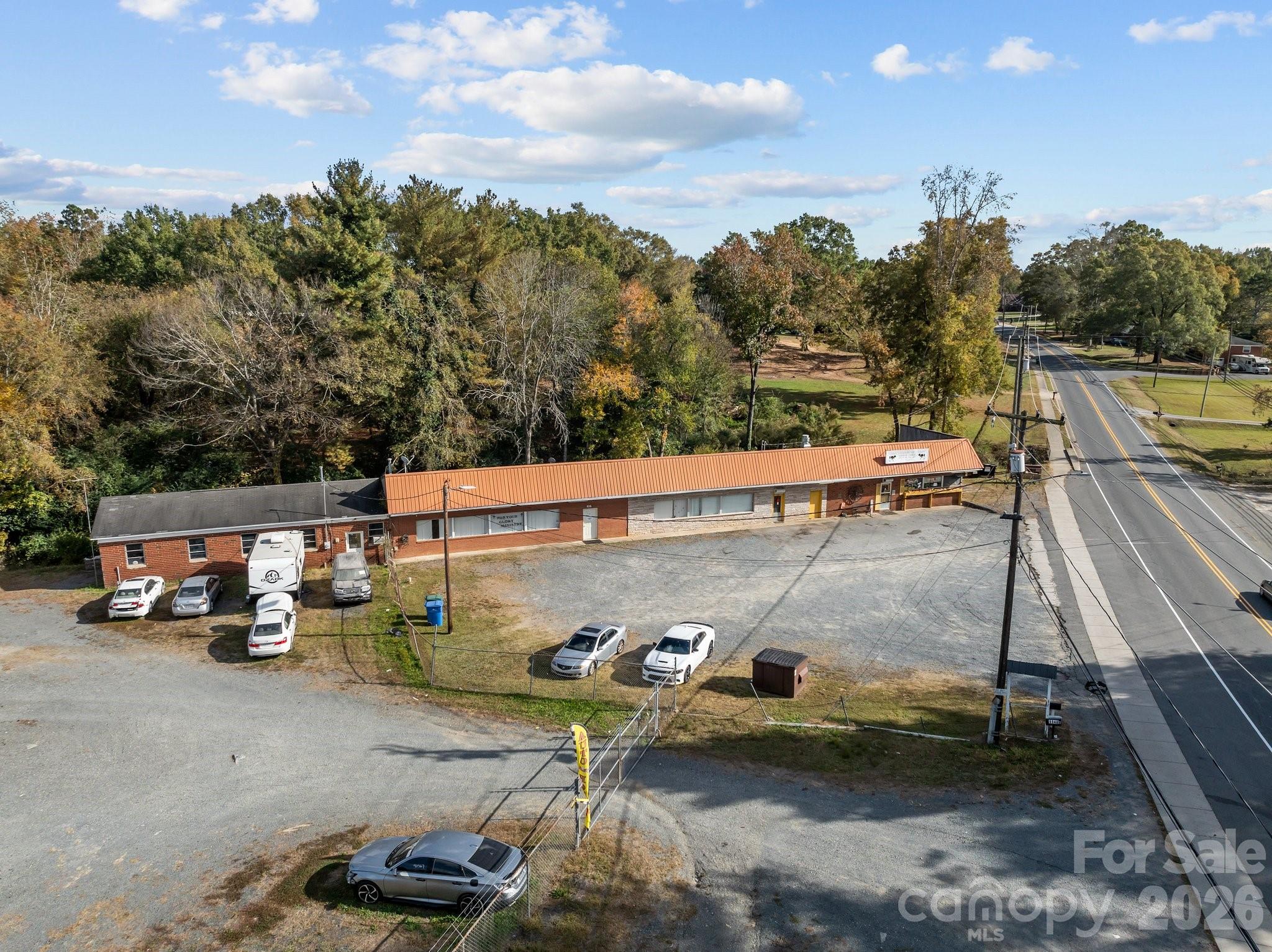1128 N Main Street Oakboro NC 28129