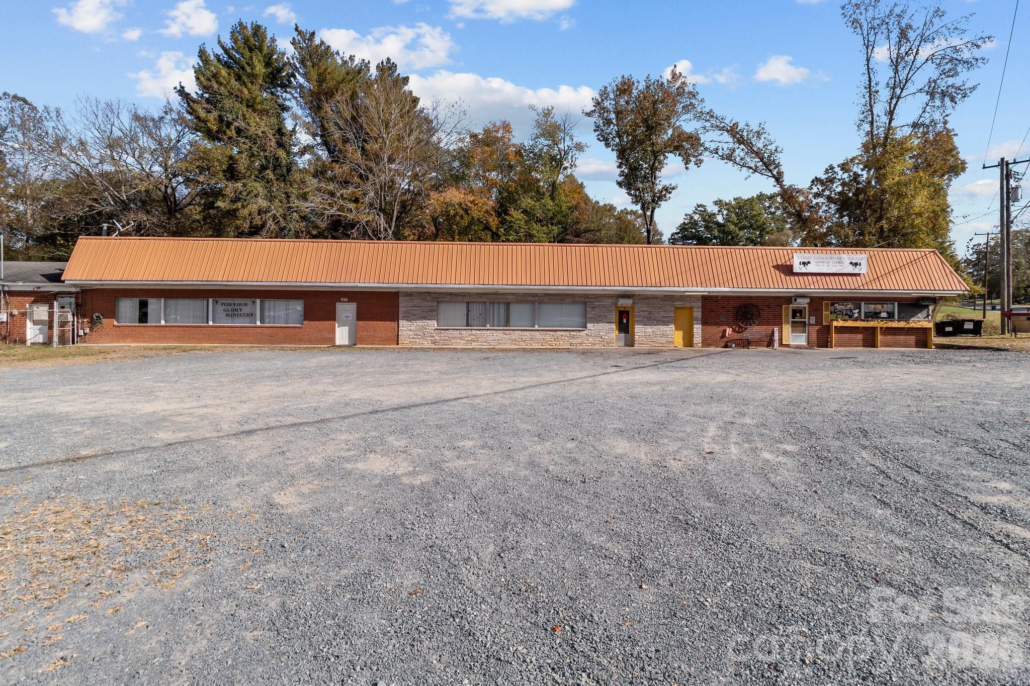 1128 N Main Street Oakboro NC 28129