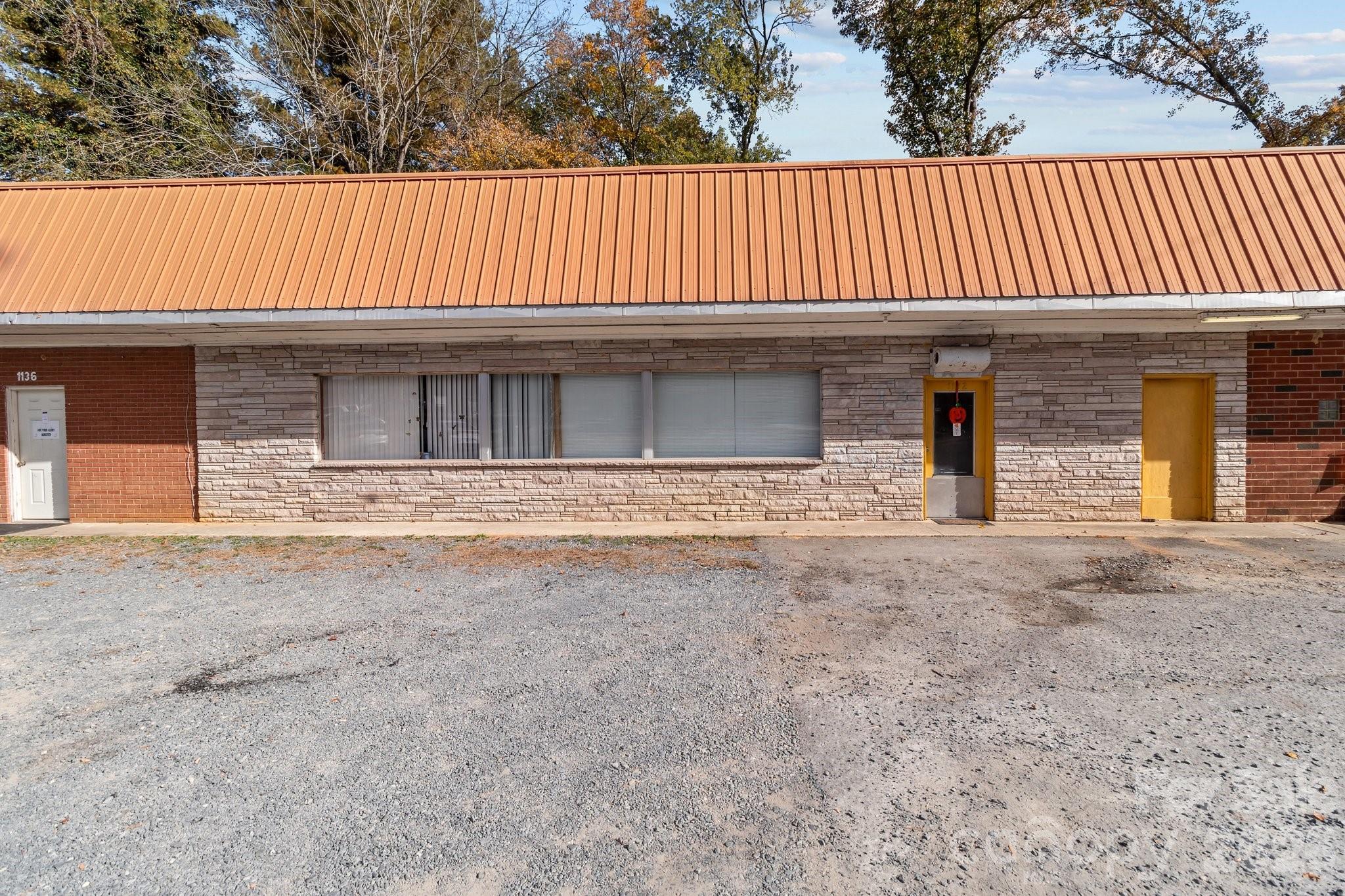 1128 N Main Street Oakboro NC 28129