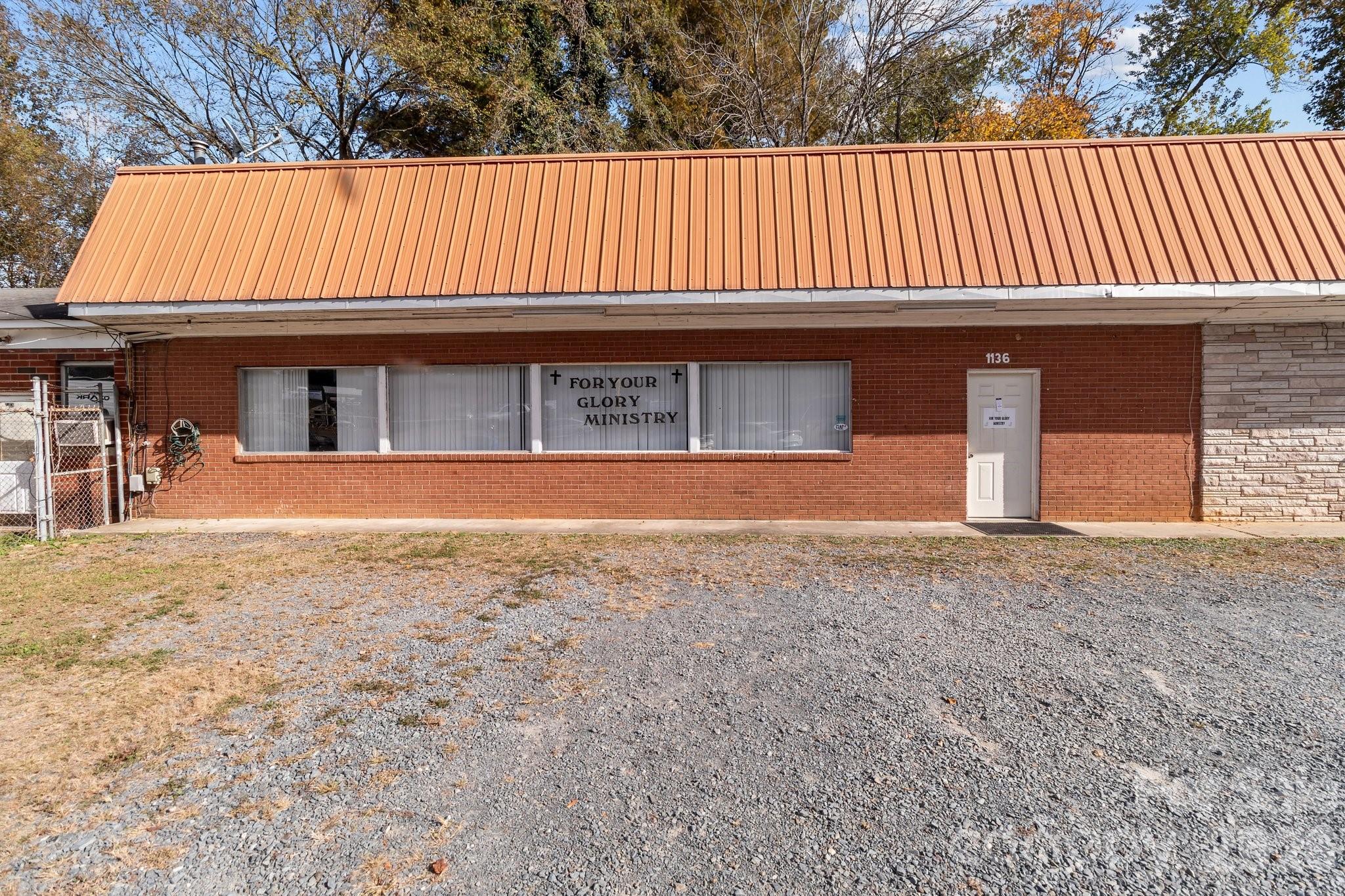 1128 N Main Street Oakboro NC 28129