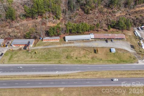 5262-5264 Us 74 Highway W Whittier NC 28789