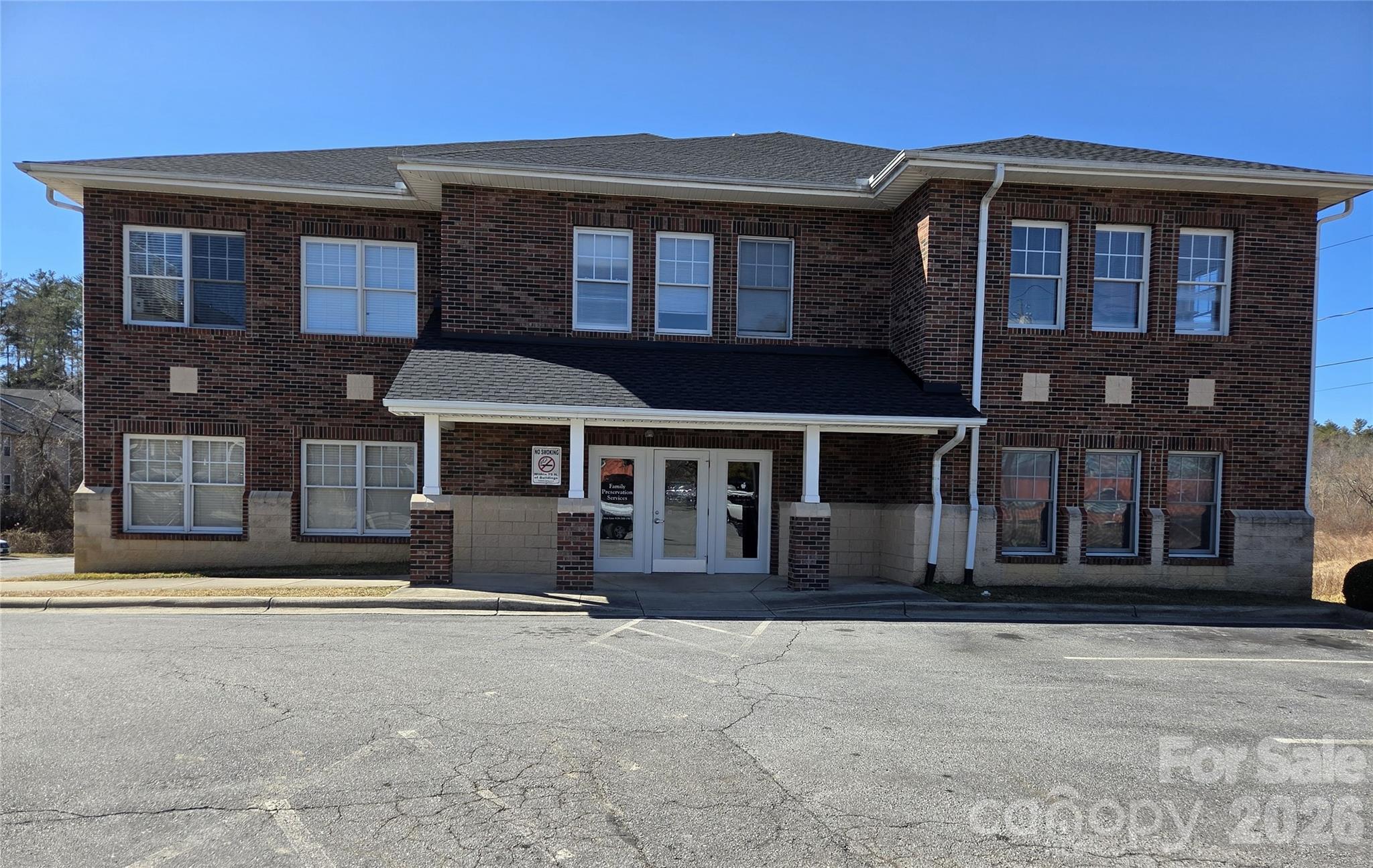 120 Chadwick Square Court Hendersonville NC 28739