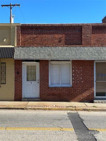 7 Liberty Street E York SC 29745