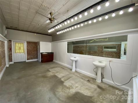 7 Liberty Street E York SC 29745