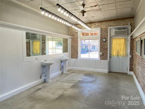 7 Liberty Street E York SC 29745