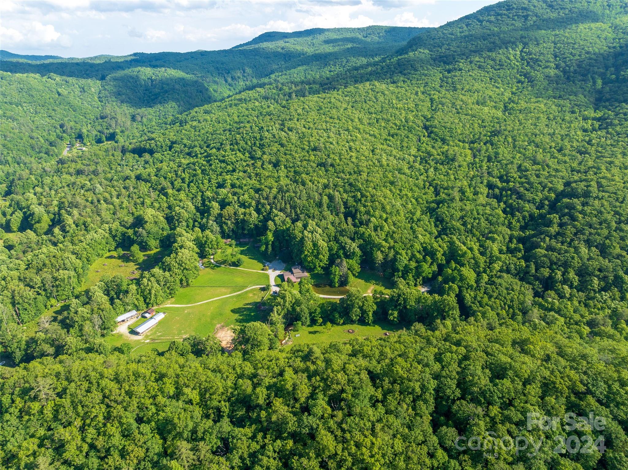 500 Winding Gap Road Lake Toxaway NC 28487