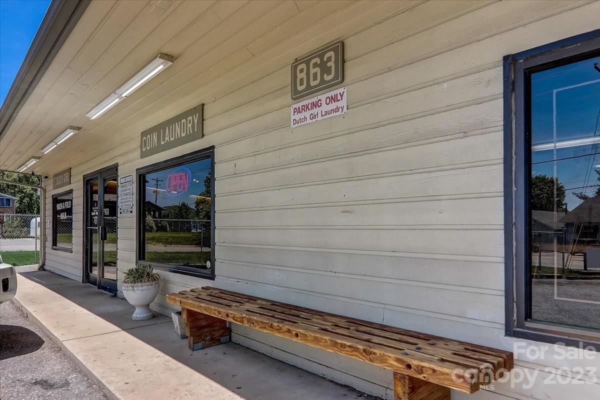 863 Haywood Road Asheville NC 28806
