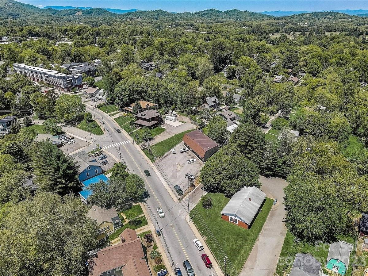 863 Haywood Road Asheville NC 28806