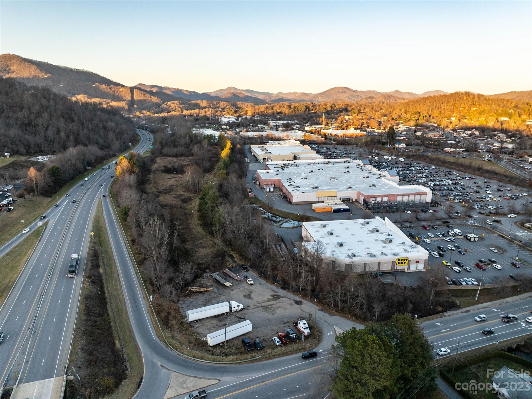 00 Hyatt Creek Road Waynesville NC 28786