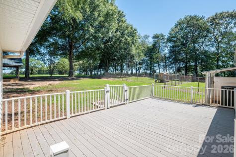 2482 June Bug Road Vale NC 28168