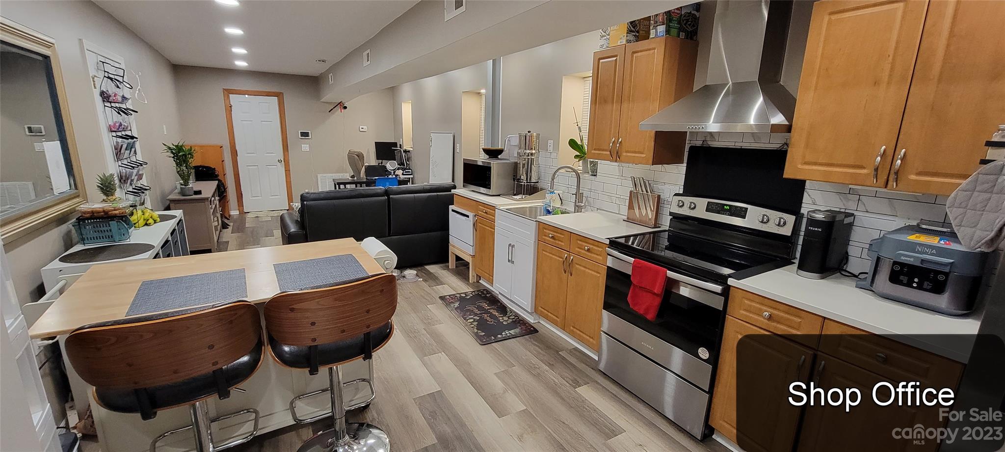 703 Davis Street Bessemer City NC 28016