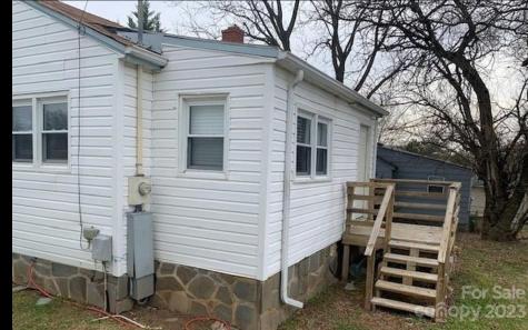 703 Davis Street Bessemer City NC 28016