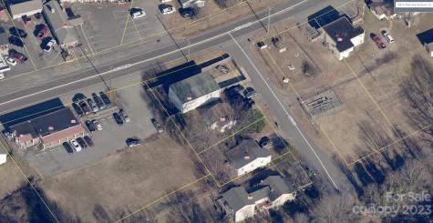 703 Davis Street Bessemer City NC 28016