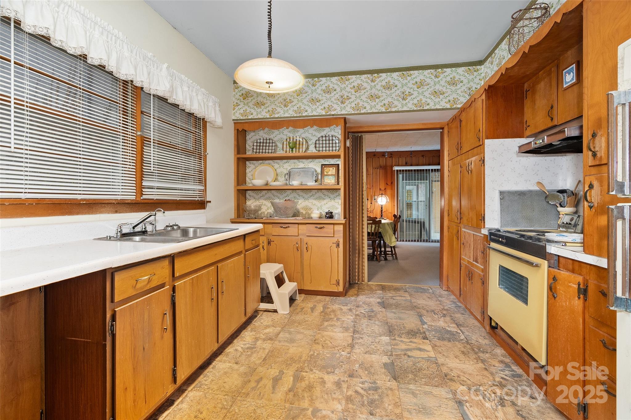 20826 Great Smoky Mountain Expressway Waynesville NC 28786
