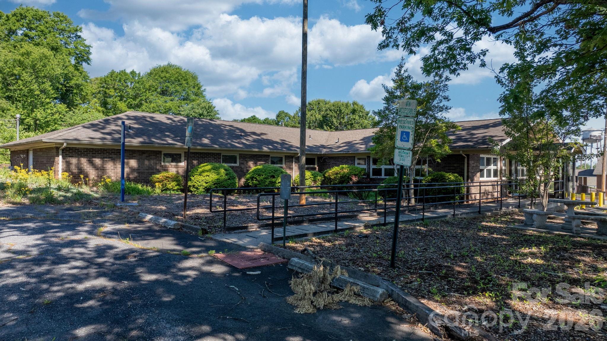 304 S Main Street Morganton NC 28655
