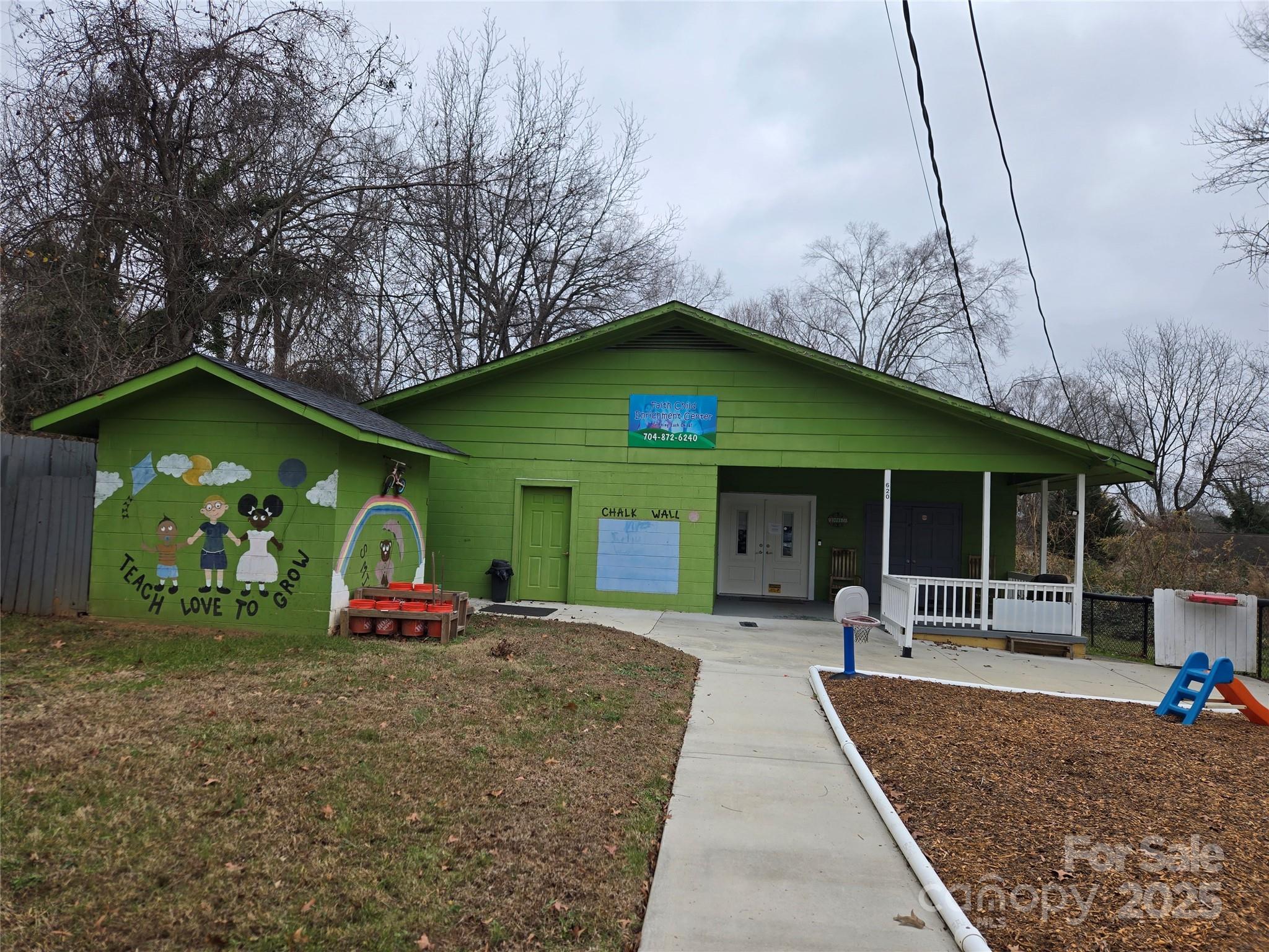 620 Hackett Street Statesville NC 28677