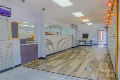 317 1st Street E Conover NC 28613