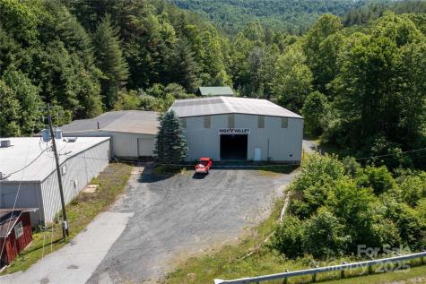 6573 S Nc Highway 226 Highway Spruce Pine NC 28777
