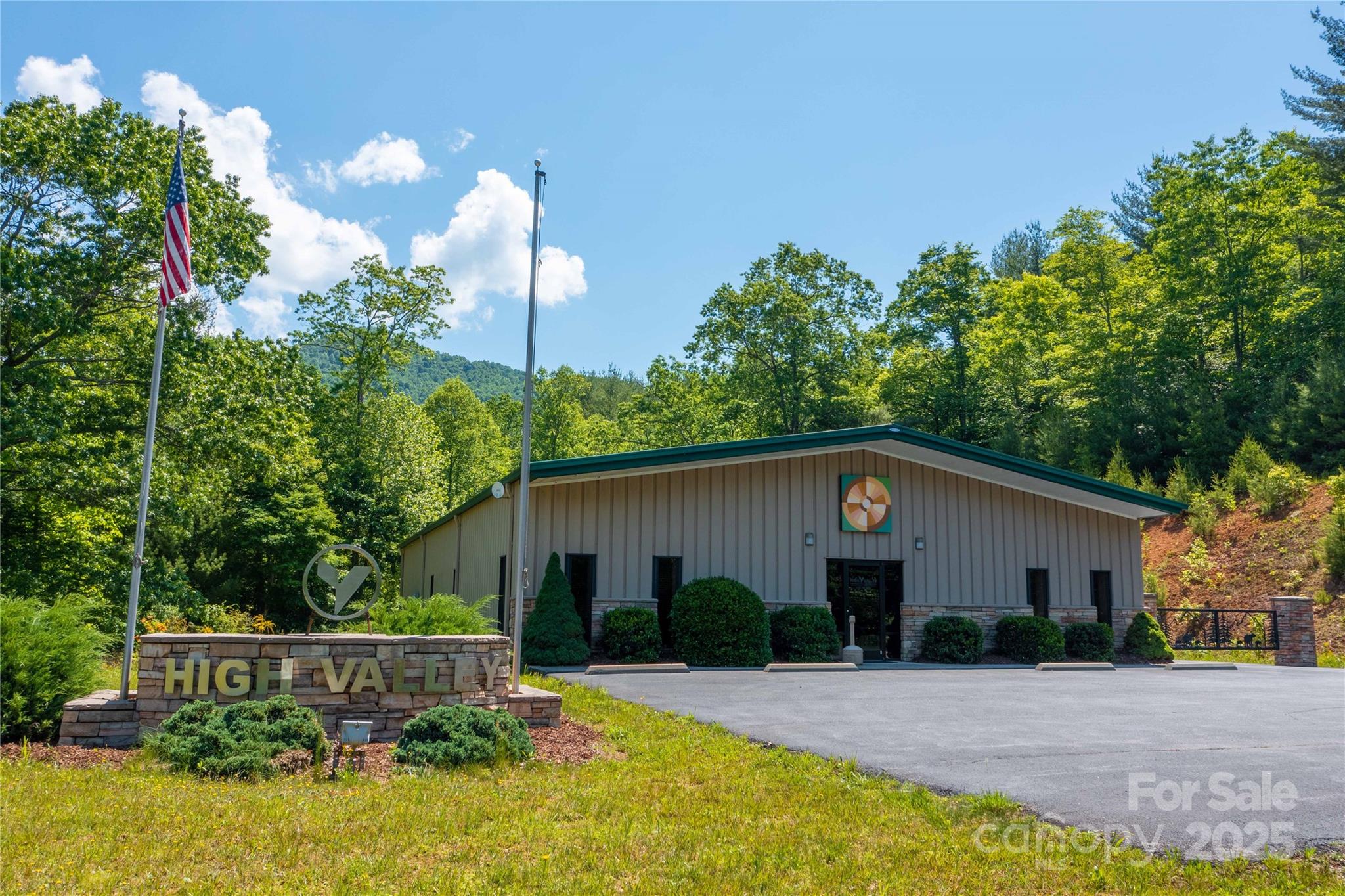 6573 S Nc Highway 226 Highway Spruce Pine NC 28777