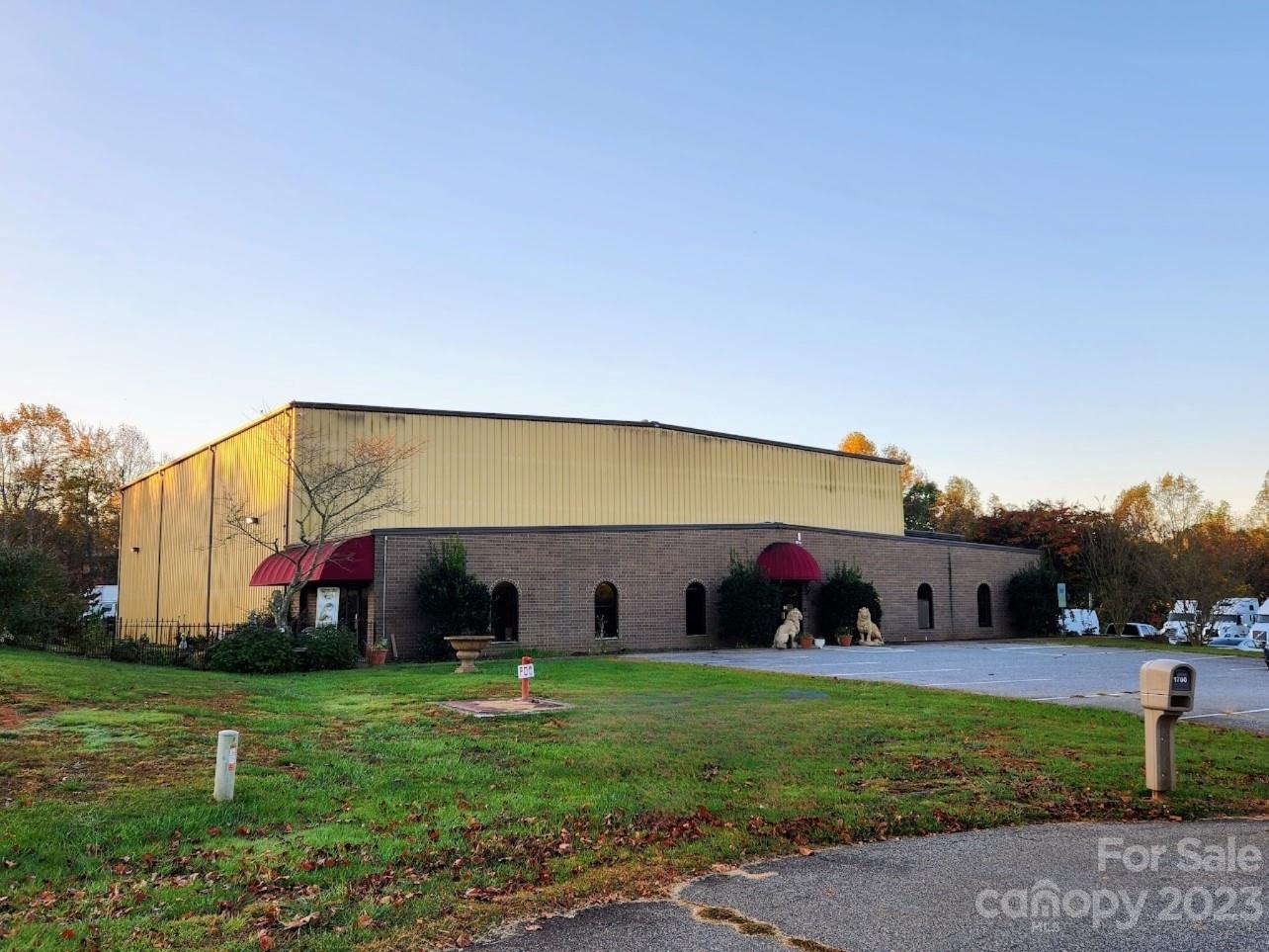 1700 Alum Court SE Conover NC 28613