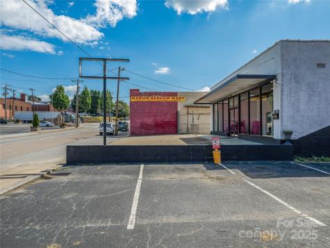 105 W Henderson Street Marion NC 28752
