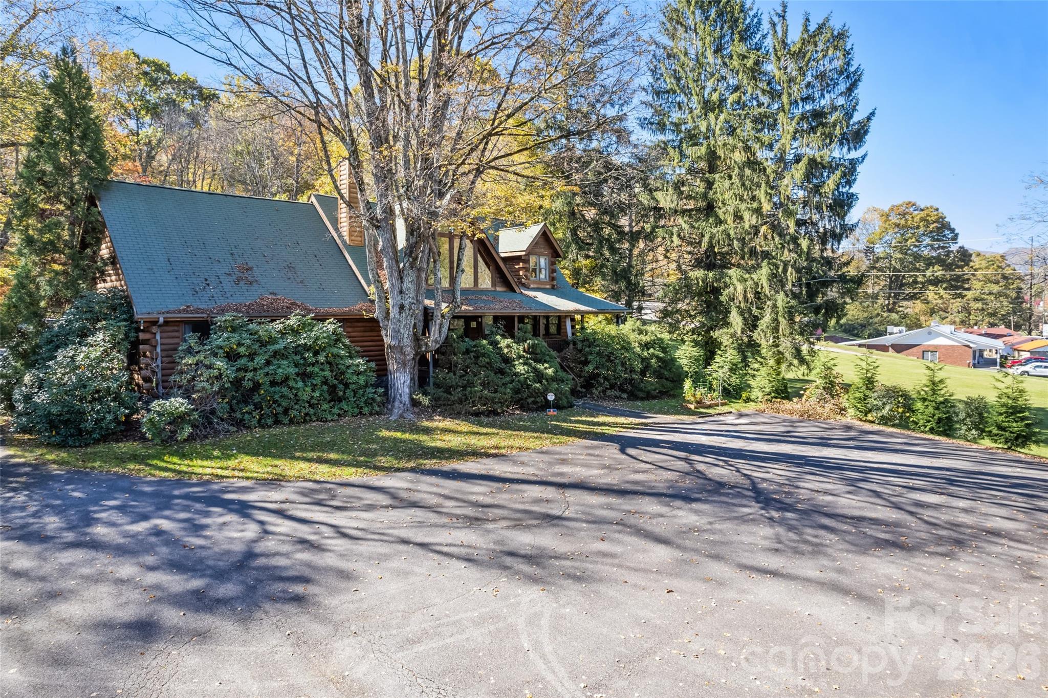 26 Gaddis Branch Road Maggie Valley NC 28751