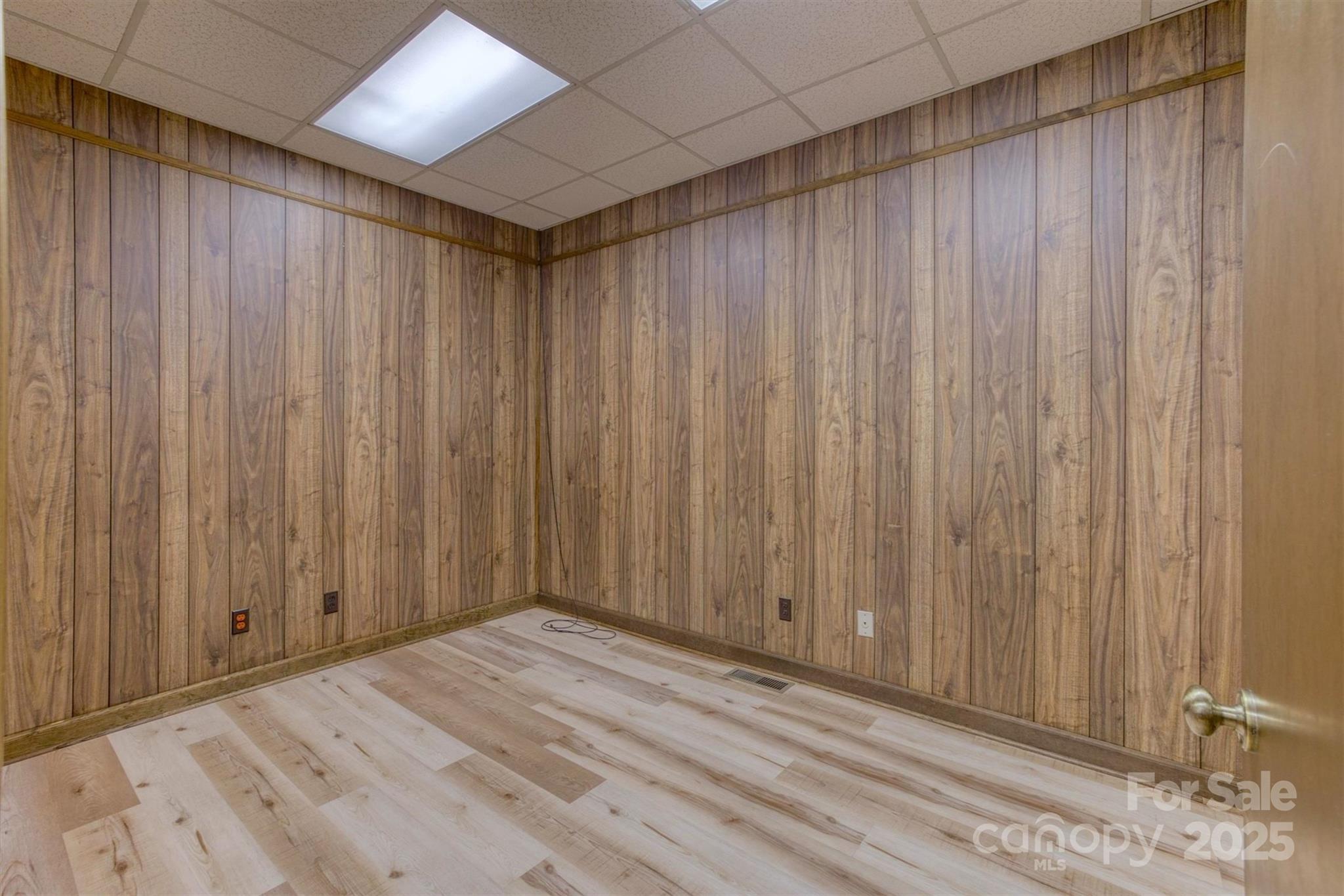 118 Mulberry Street NW Lenoir NC 28645