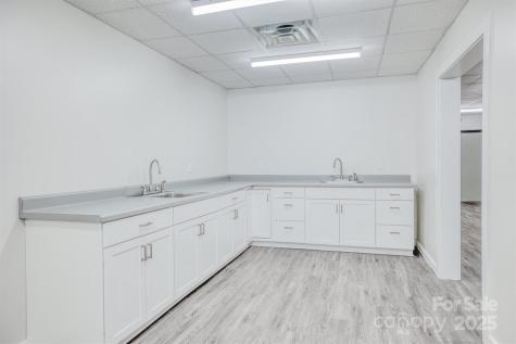 118 Mulberry Street NW Lenoir NC 28645
