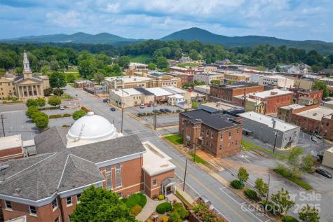 118 Mulberry Street NW Lenoir NC 28645
