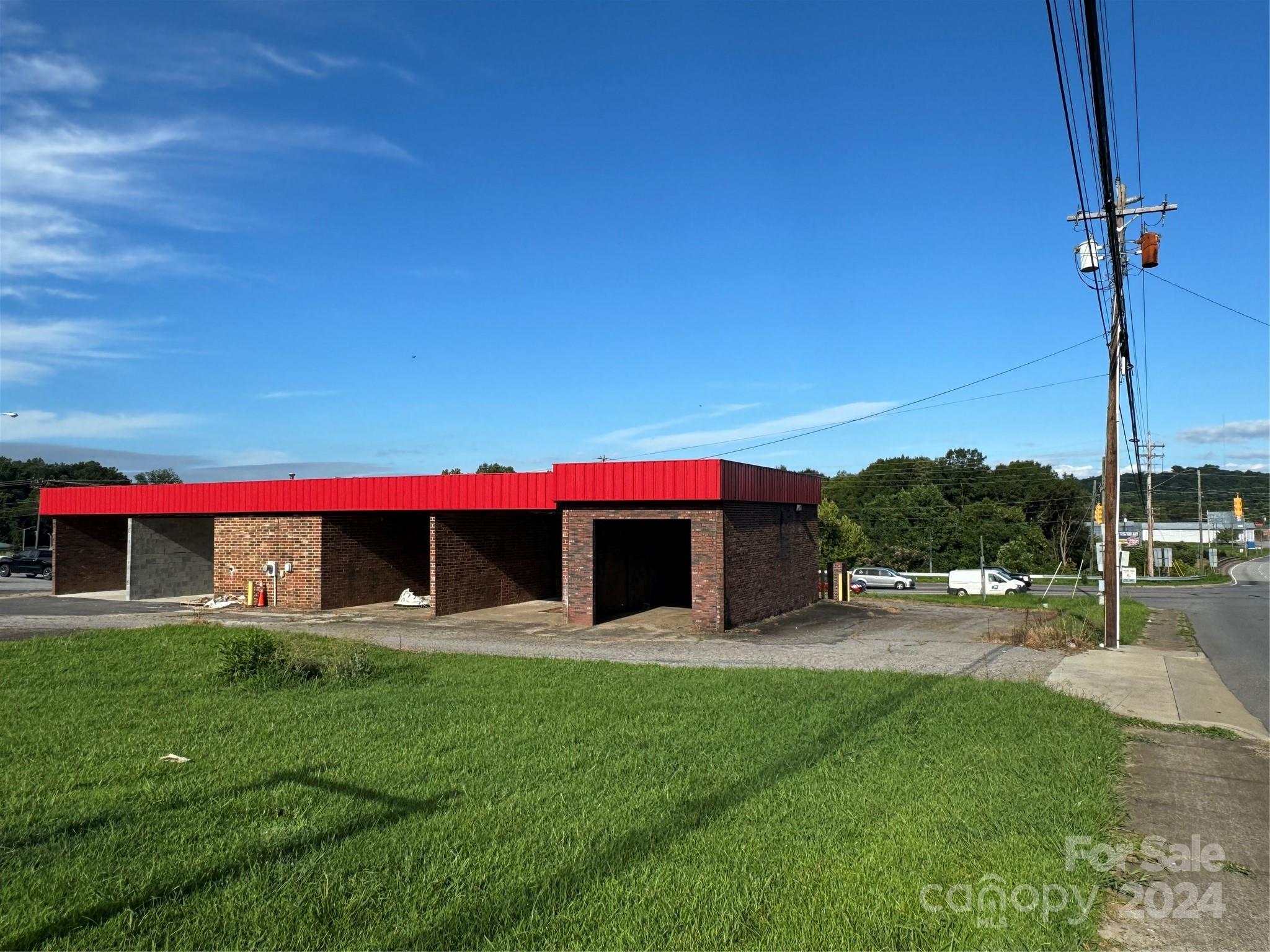 324 Sanford Drive Morganton NC 28655