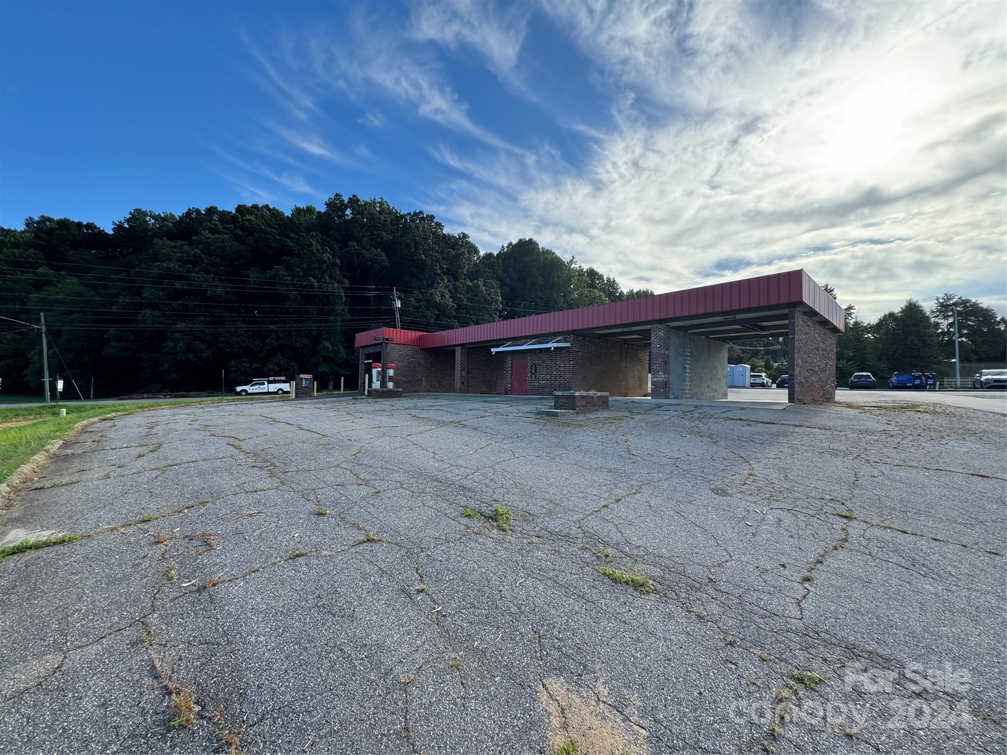 324 Sanford Drive Morganton NC 28655