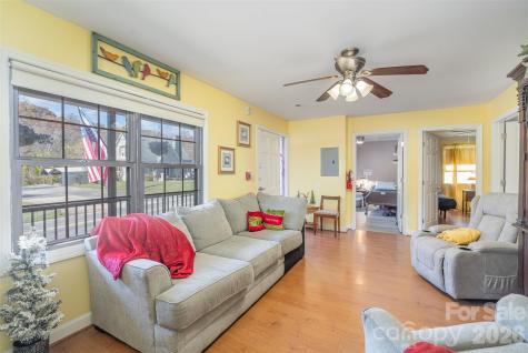 2415 A,b & 2441 S Center Street Hickory NC 28602