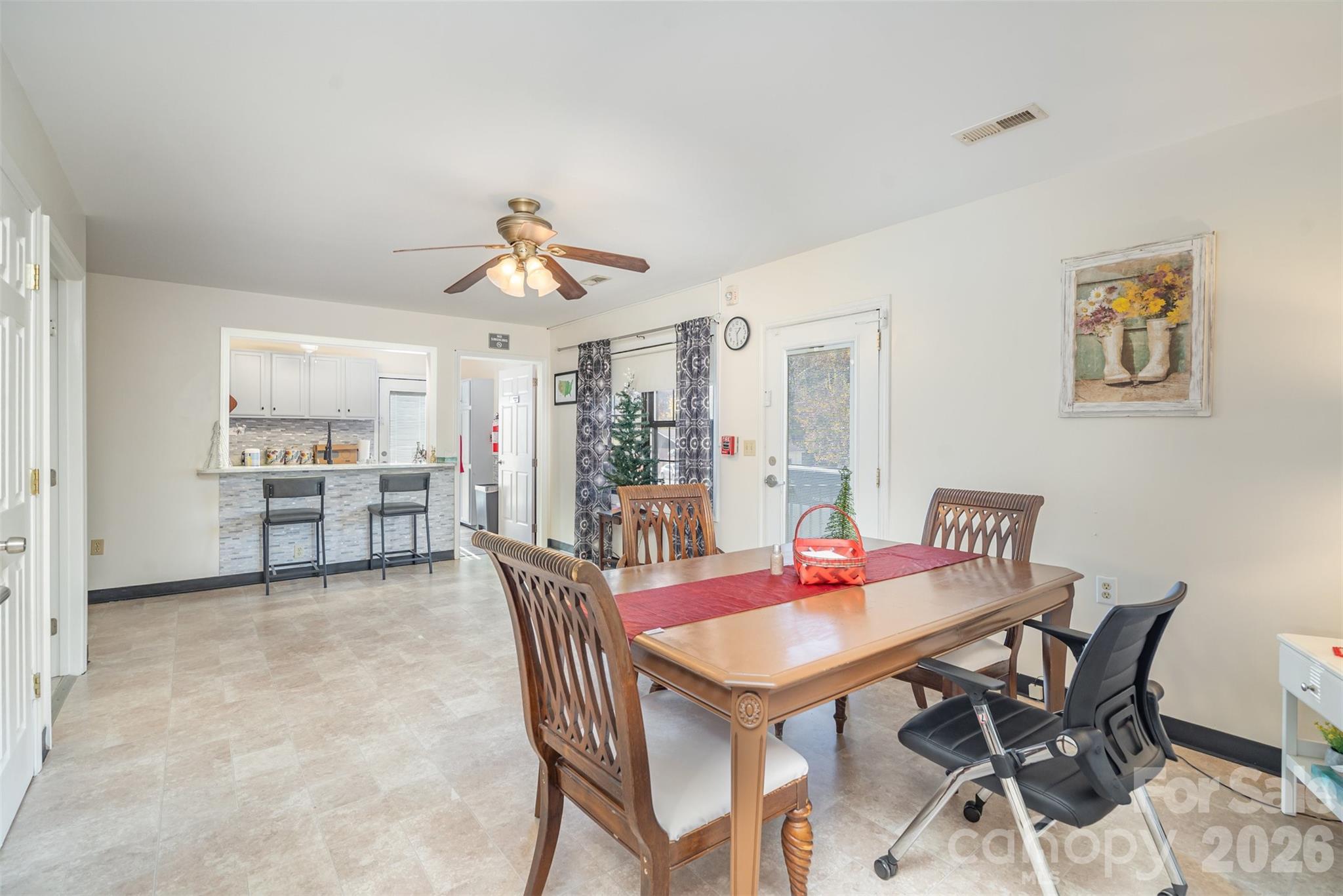 2415 A,b & 2441 S Center Street Hickory NC 28602
