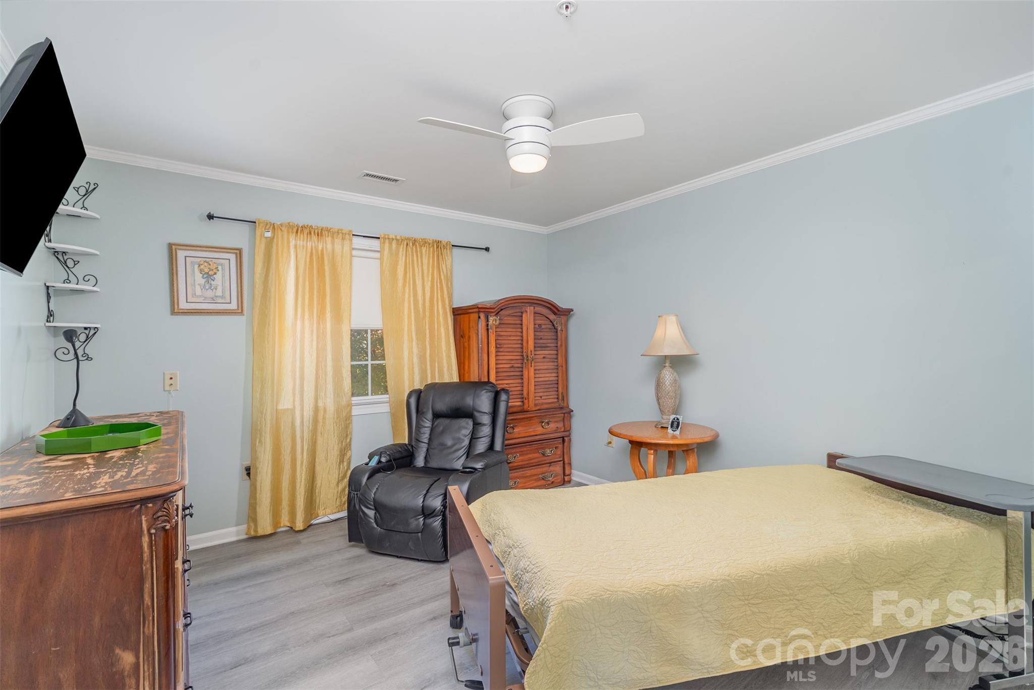 2415 A,b & 2441 S Center Street Hickory NC 28602