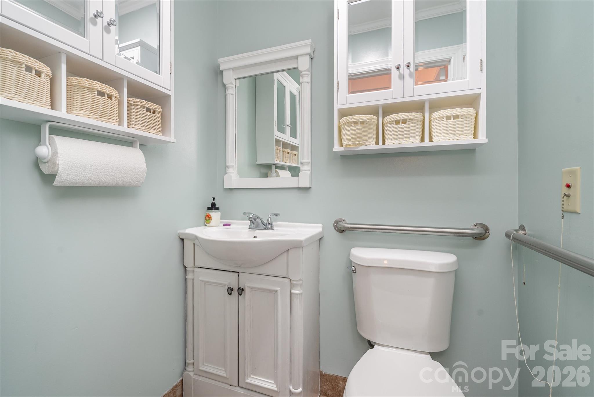 2415 A,b & 2441 S Center Street Hickory NC 28602