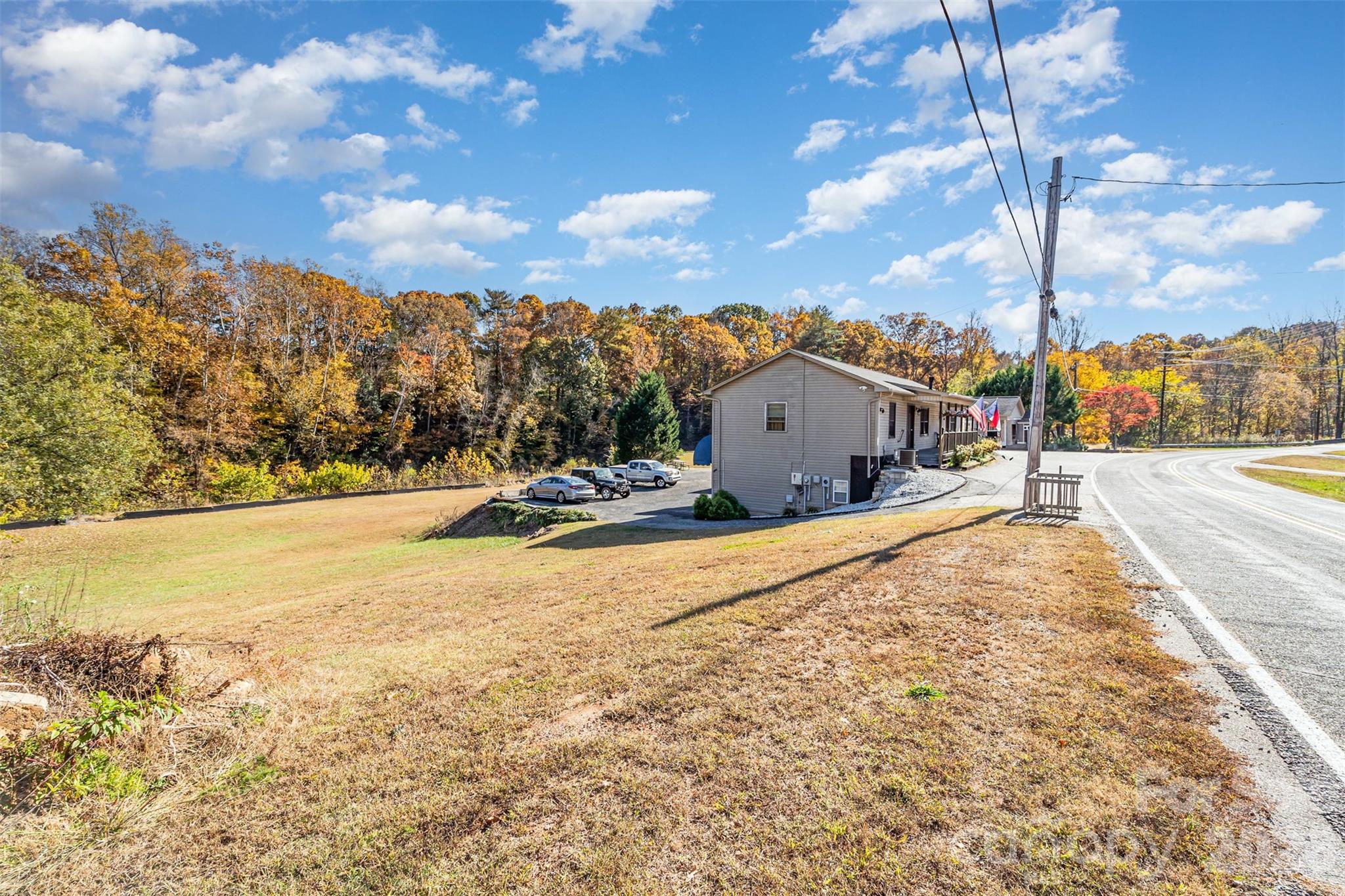 2415 A,b & 2441 S Center Street Hickory NC 28602