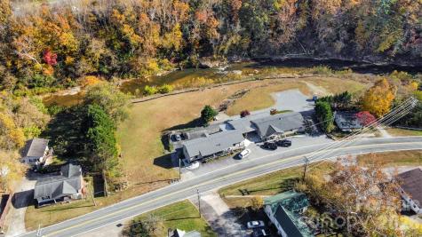 2415 A,b & 2441 S Center Street Hickory NC 28602