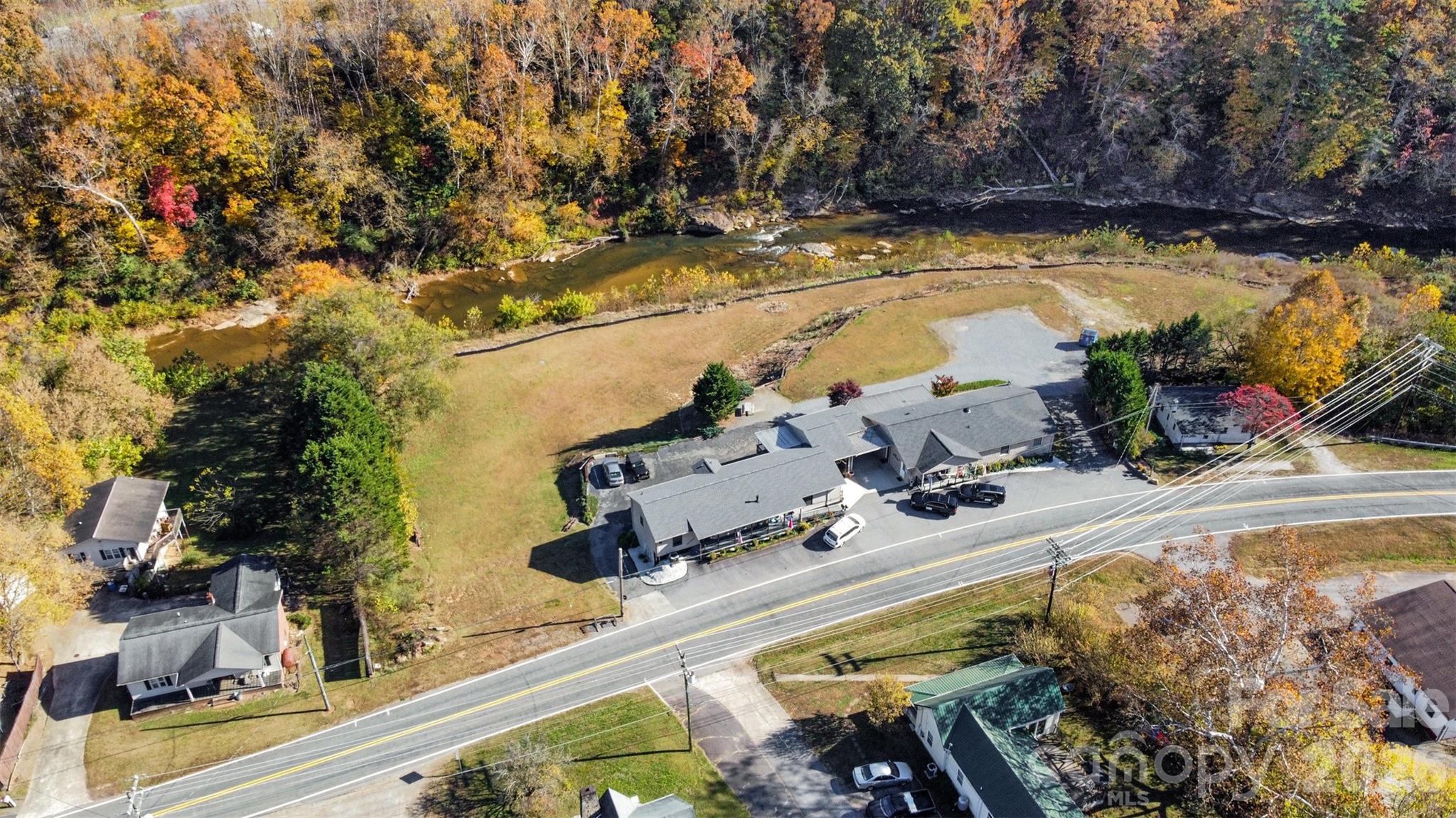 2415 A,b & 2441 S Center Street Hickory NC 28602