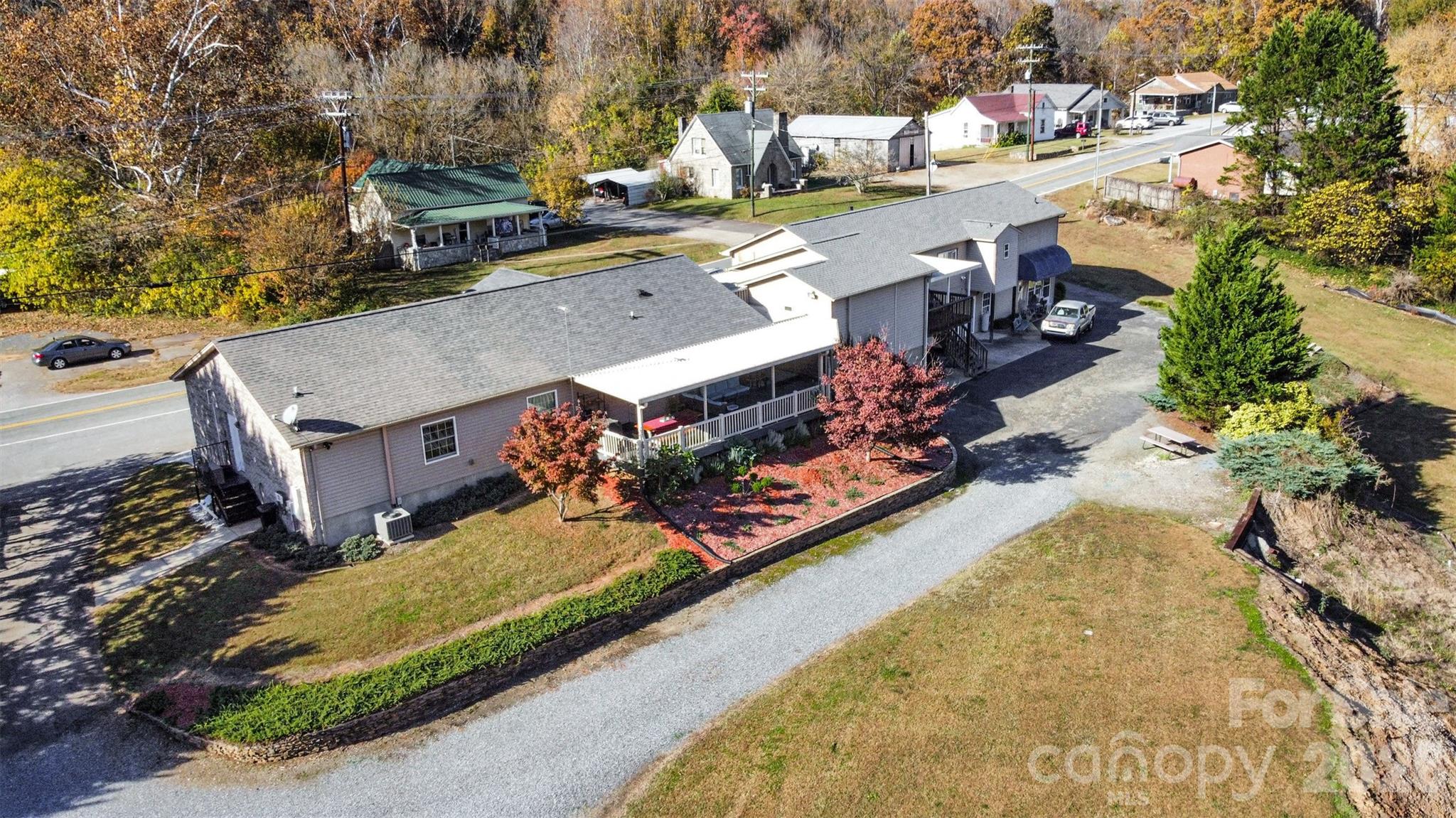 2415 A,b & 2441 S Center Street Hickory NC 28602