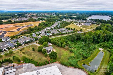 144 Ervin Road Mooresville NC 28117