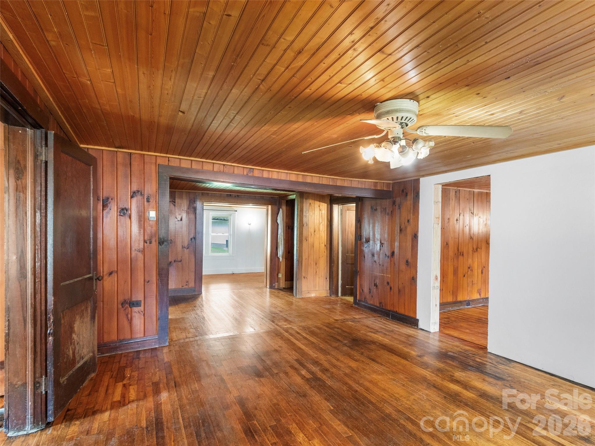 505 E Main Street Burnsville NC 28714