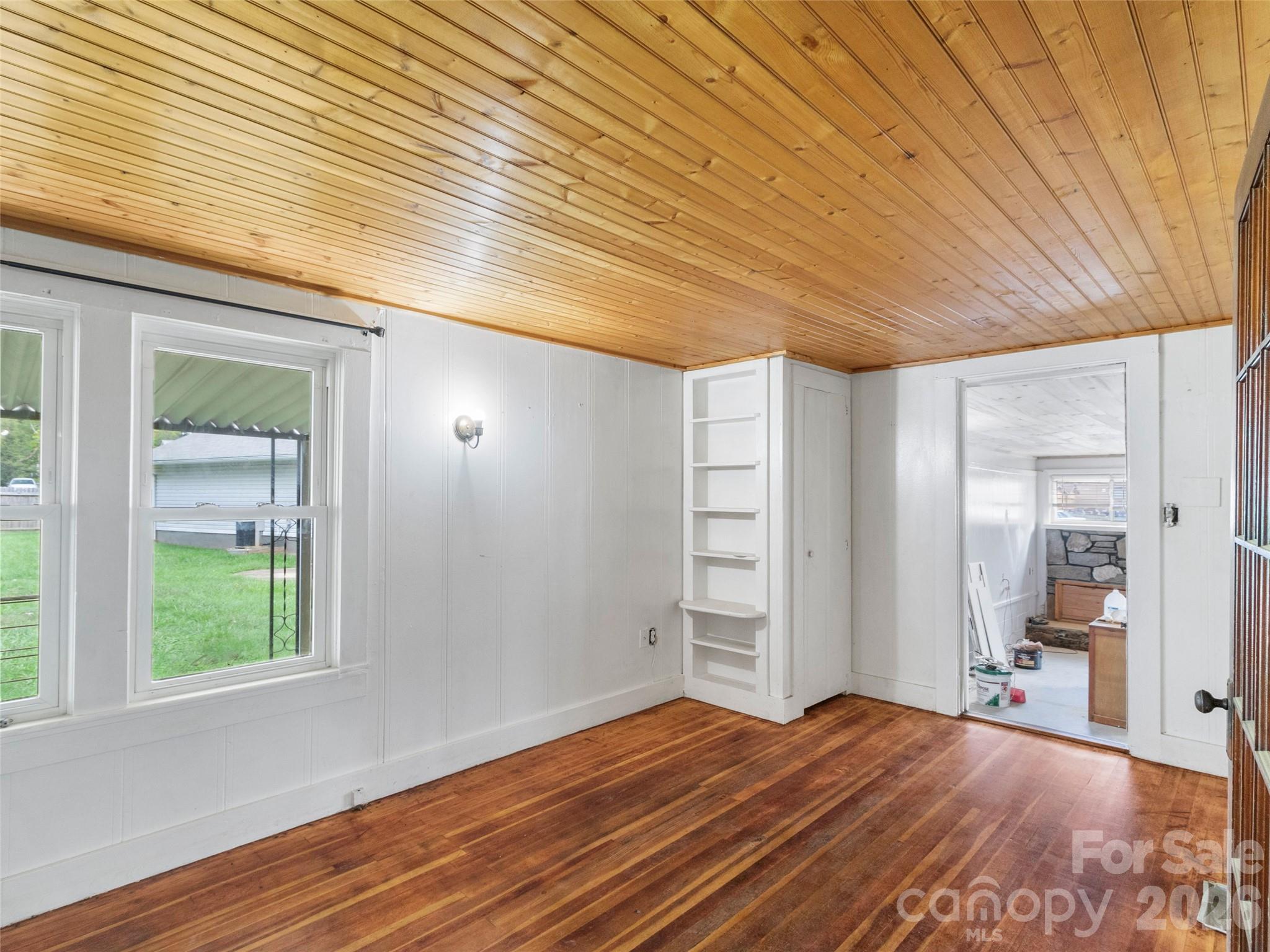 505 E Main Street Burnsville NC 28714