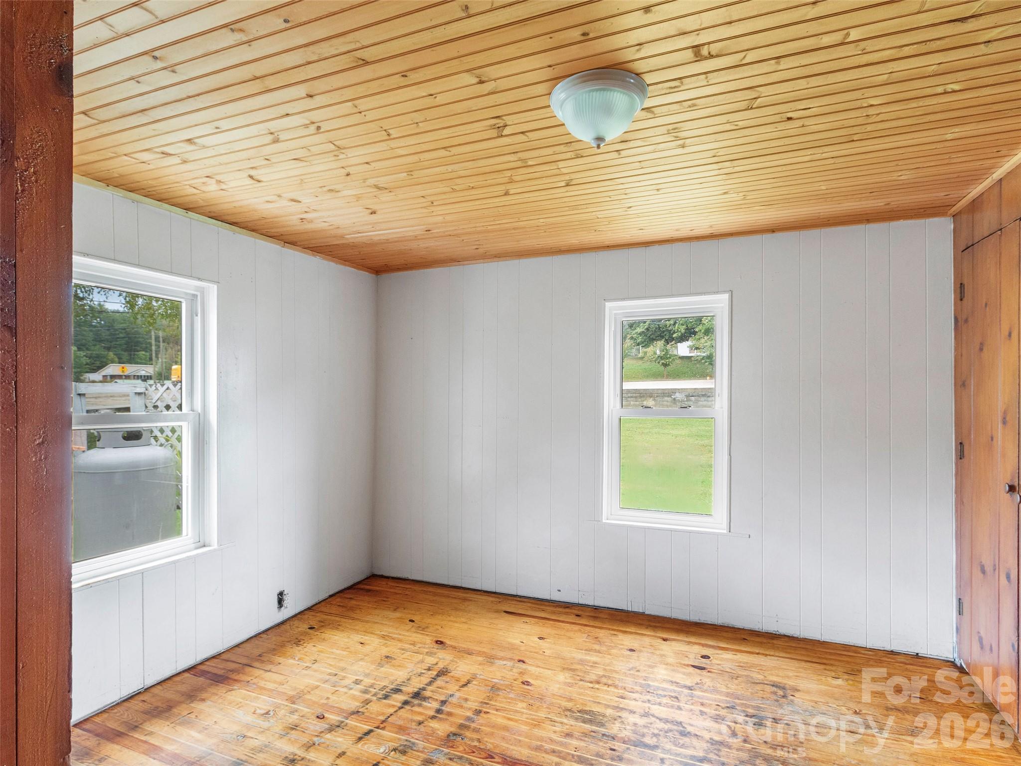 505 E Main Street Burnsville NC 28714