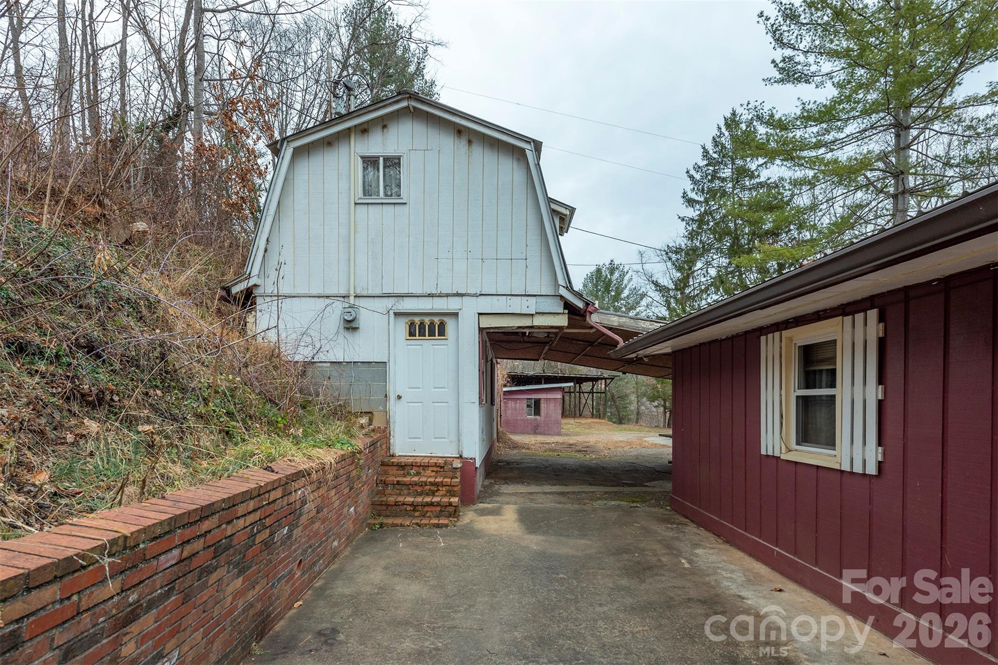 175 & 179 River Lane Canton NC 28716