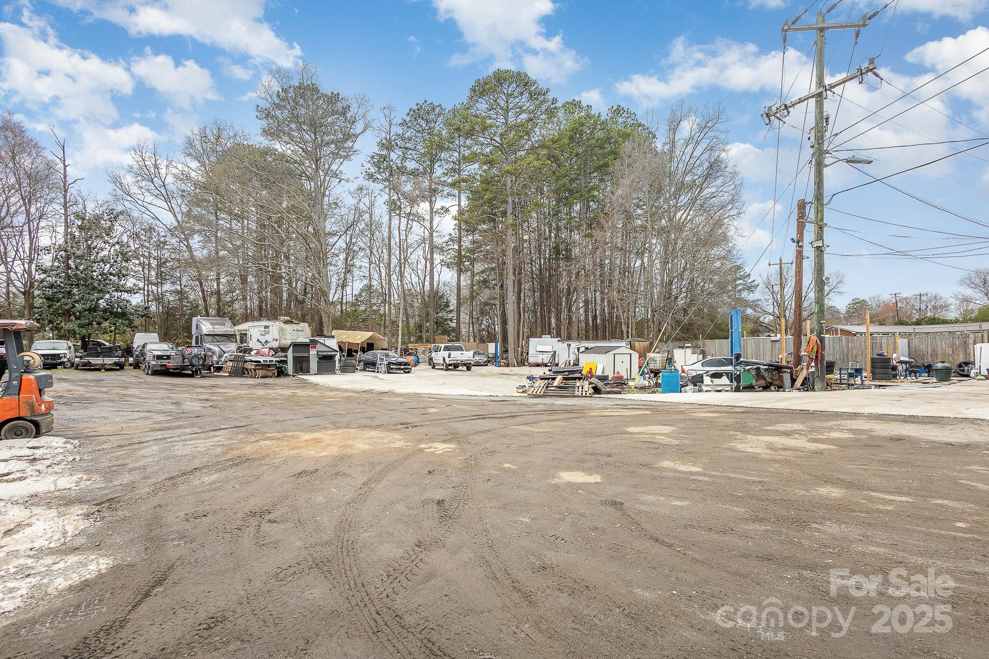 528 Charles Street Matthews NC 28105