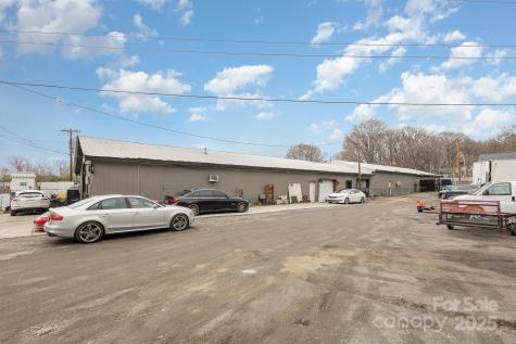 528 Charles Street Matthews NC 28105
