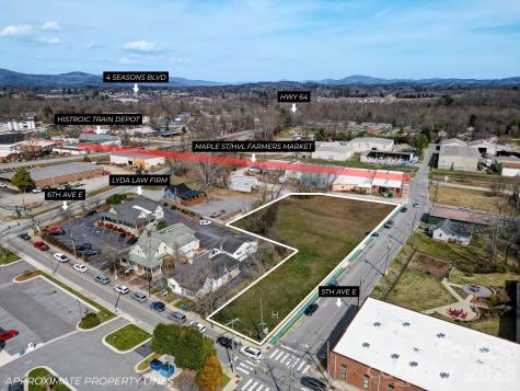 00000 N Grove Street Hendersonville NC 28792