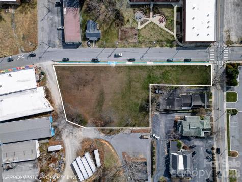 00000 N Grove Street Hendersonville NC 28792