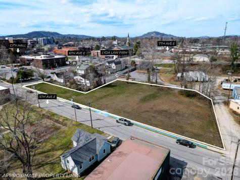00000 N Grove Street Hendersonville NC 28792