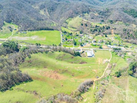 4634 N Highway 421 Highway N Vilas NC 28692